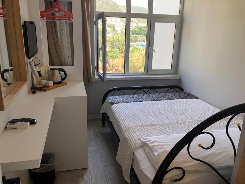 Yali Pansiyon Kaş Buitenkant foto